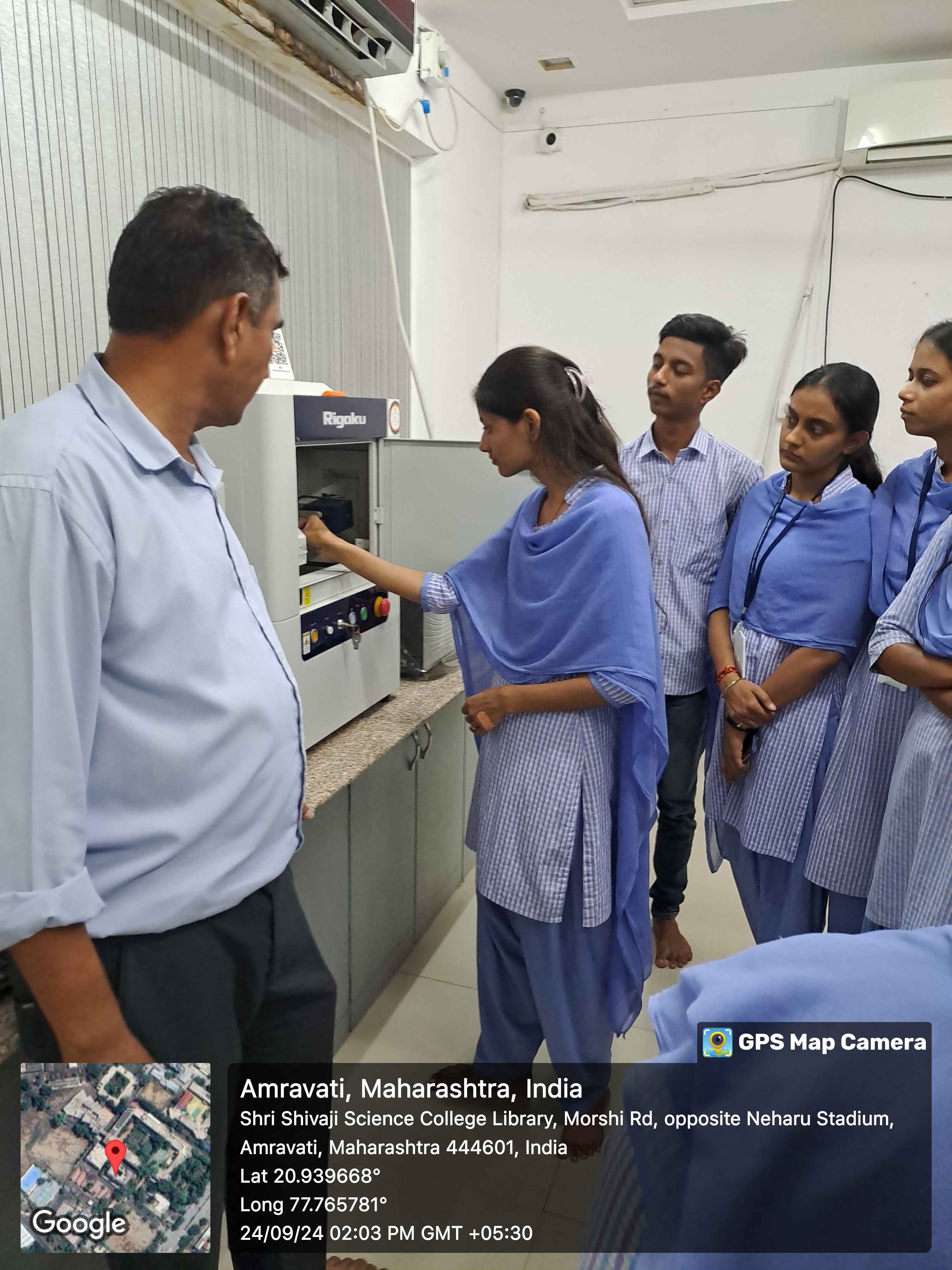 Advanced Instrumentation Techniques and their Practical Applications for for B.Sc. III Students