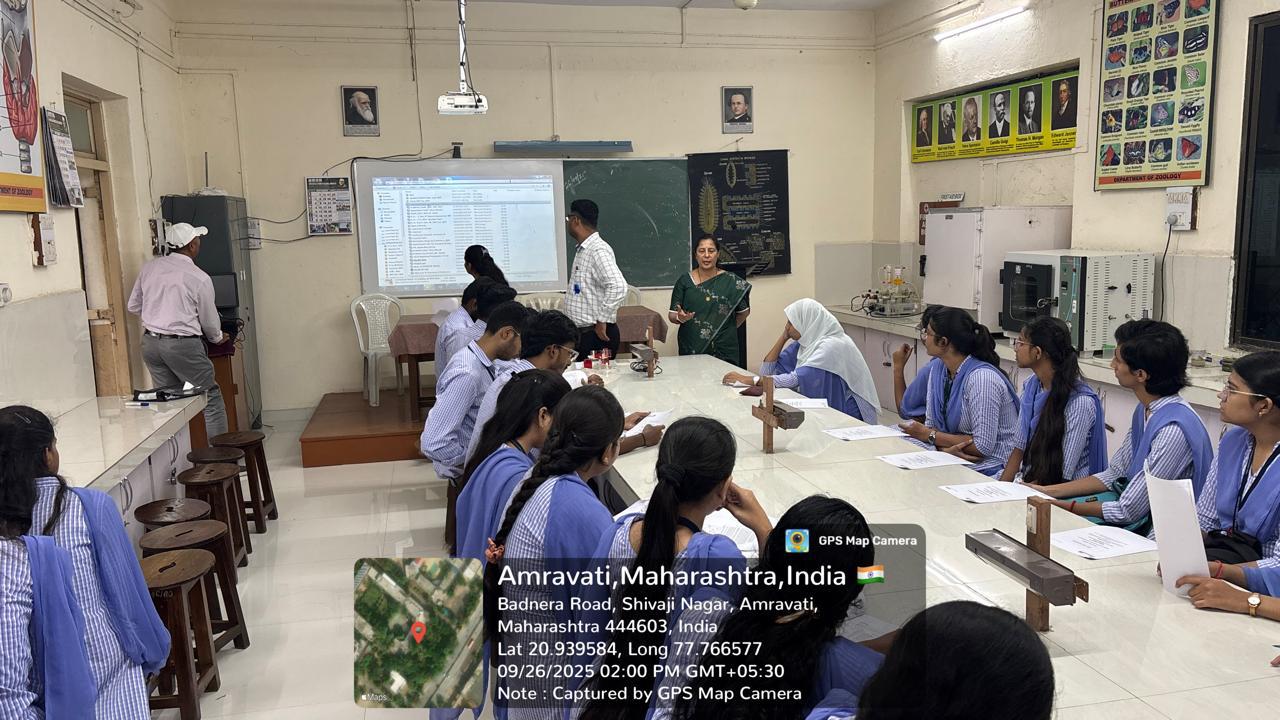 Interaction of the faculty with the students regarding the hands on training activity