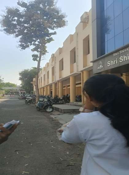 Measuring height of tree with the help of Sextant 