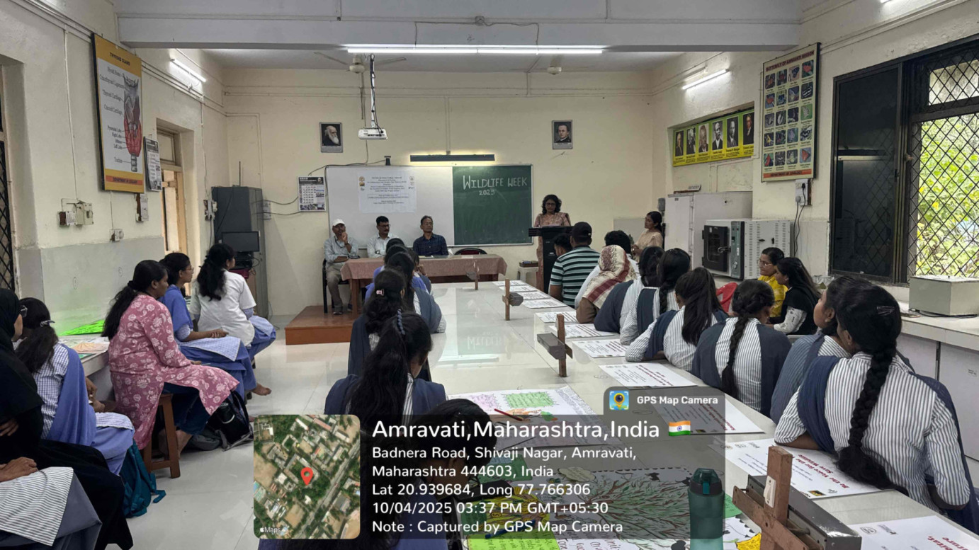 Dignitaries at the inauguration of the wildlife Week Program 25