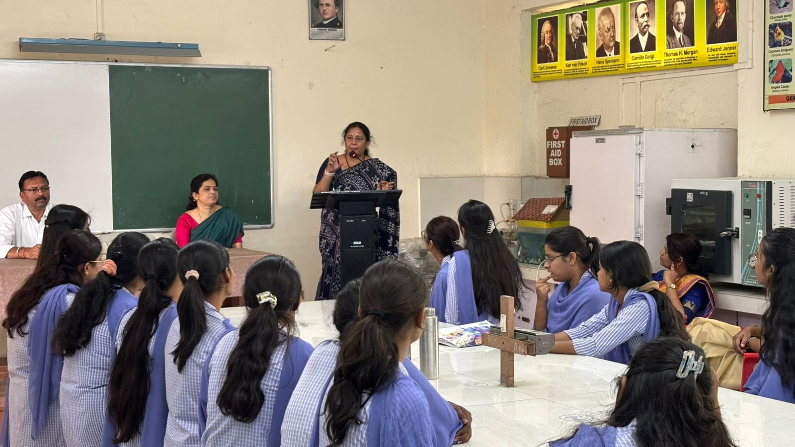 Prof. J. D. Dhote  Head Department of Zoology addressing the students about conservation of sparrow