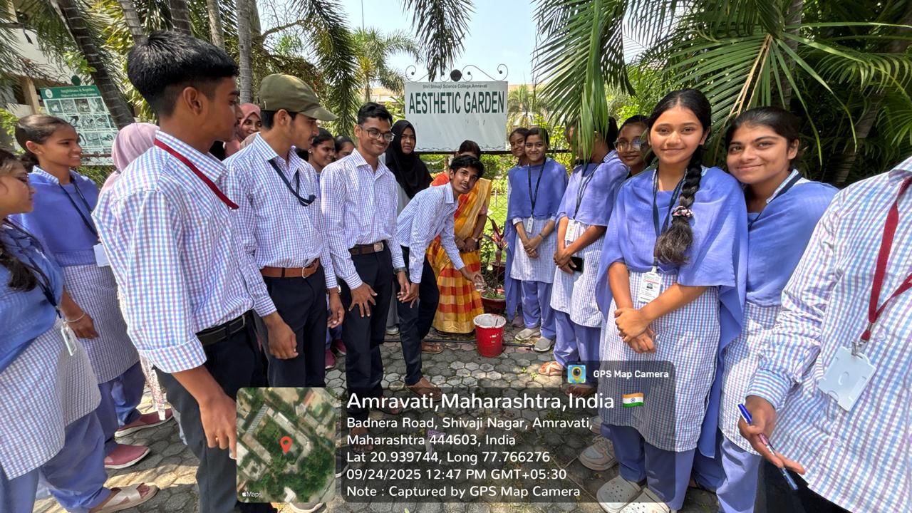 Field-based learning activity conducted by B.Sc. students in the college