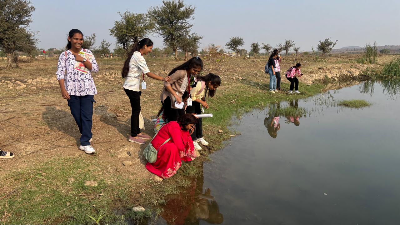 B.Sc. students conducting on-site practical studies of the freshwater wetland ecosystem and Benthic Macroinvertebrate Diversity at Sawanga Lake 